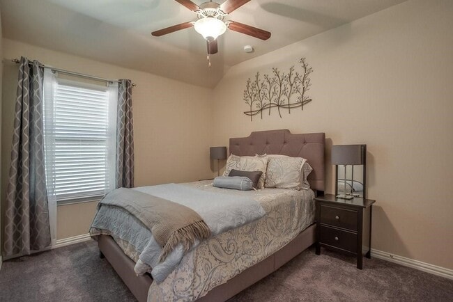 Building Photo - 5209 Texana Dr