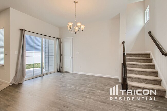 Building Photo - 1251 Summer Shade Dr