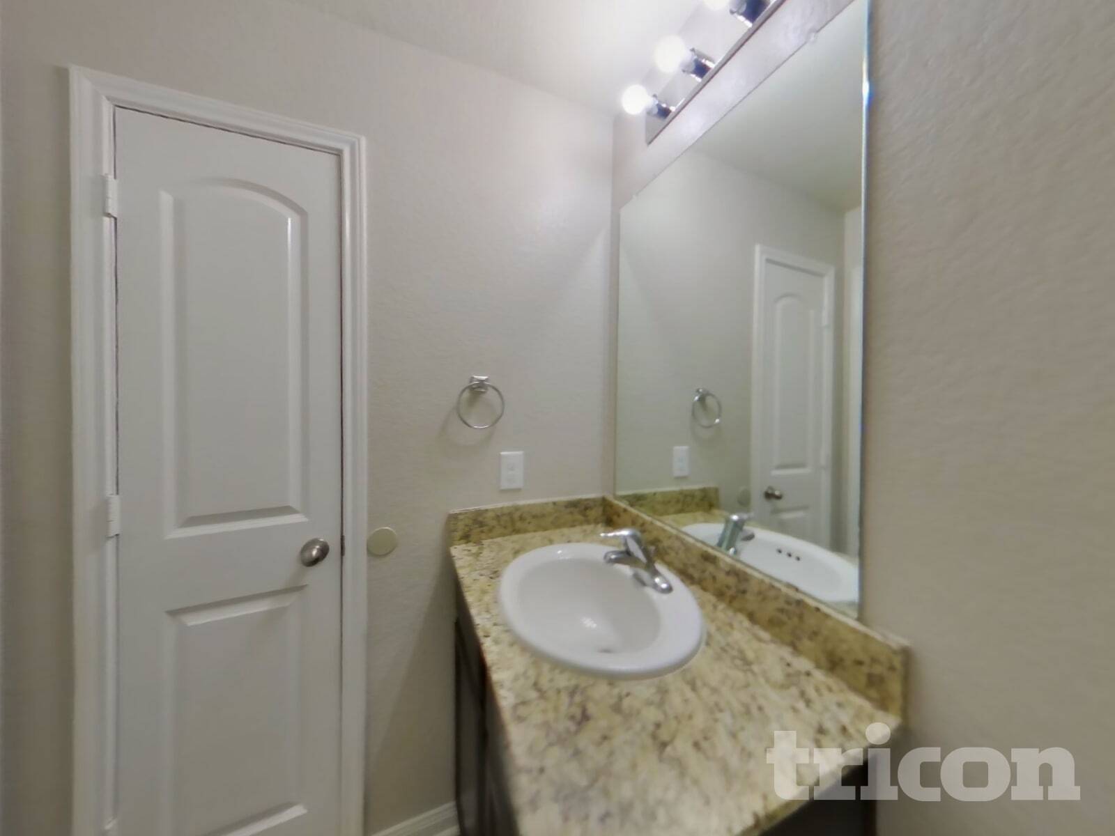 Building Photo - 676 Yearwood Ln