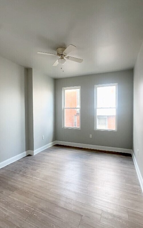 Building Photo - 5703 Delancey St