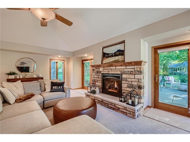 Building Photo - 3200 Frear Dr