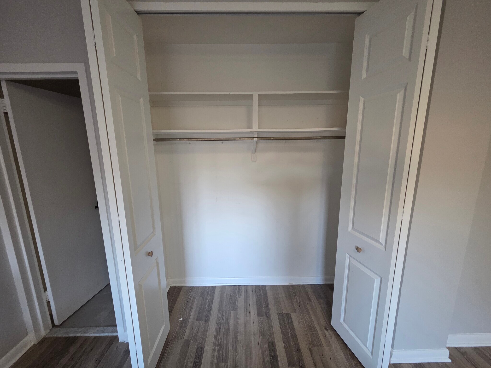 Closet - 4000 Tunlaw Rd NW