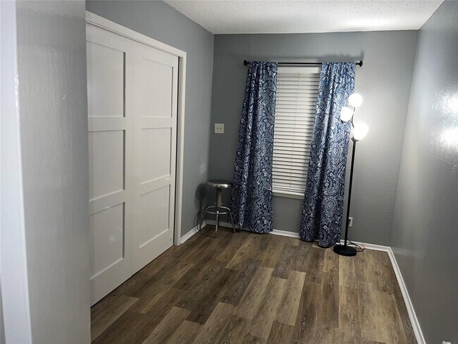 Building Photo - 7801 Shoal Creek Blvd