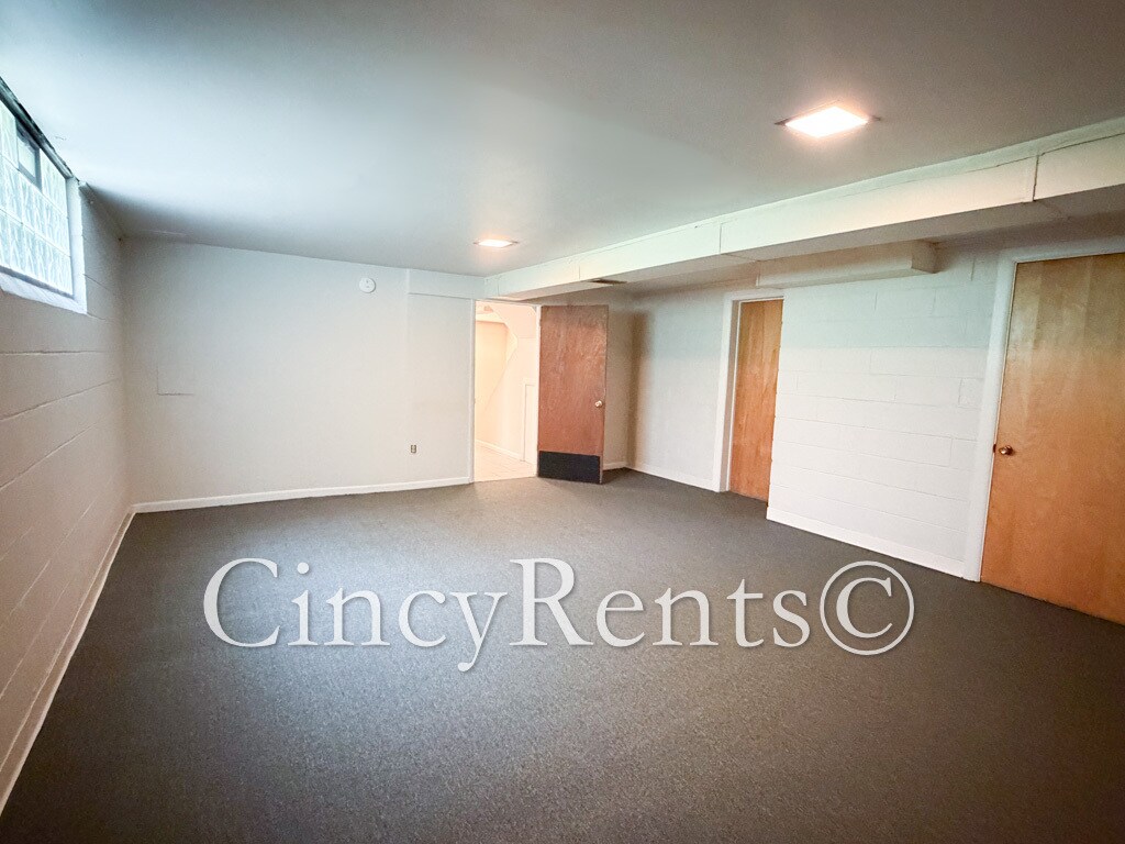 Building Photo - 6610 Palmetto St