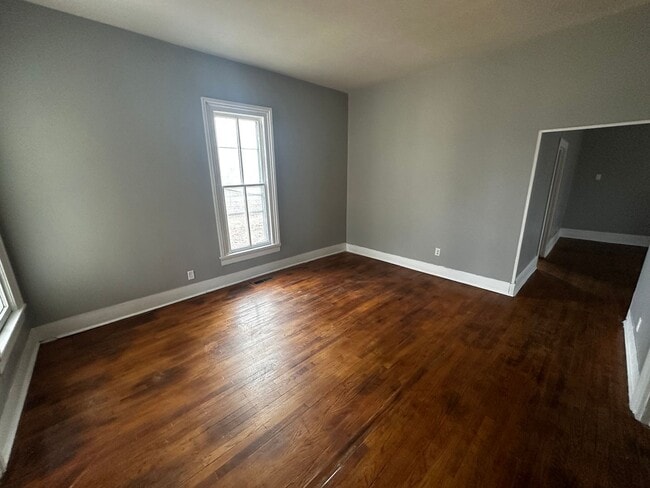 Building Photo - 1722 S 10th St