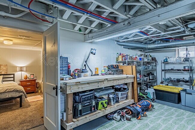 Building Photo - 555 Harrison St