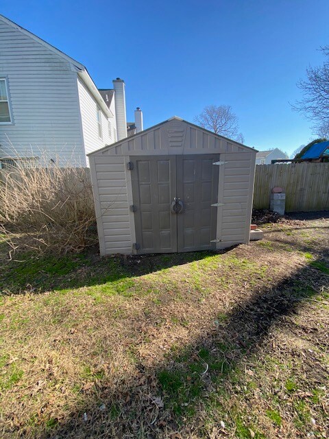 Building Photo - 5381 Lynbrook Landing