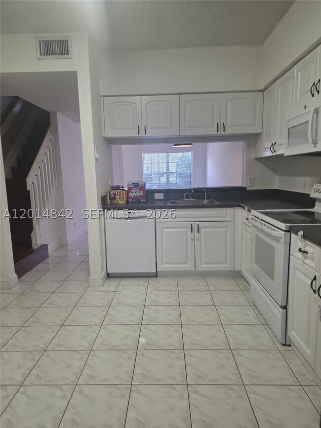 Building Photo - 3318 Concert Ln