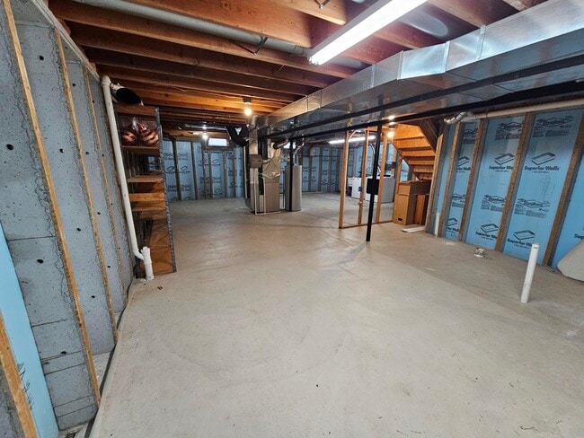 Building Photo - 4291 Redding Cir