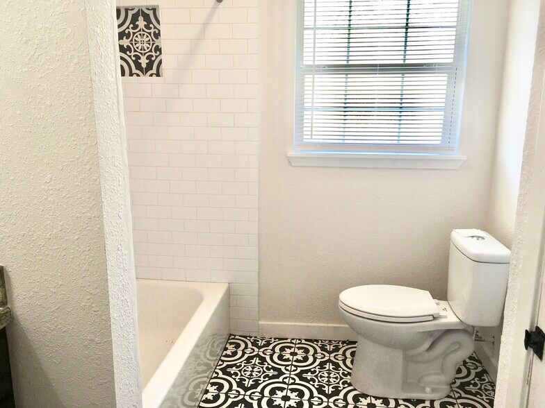 Bathroom 2 - 5131 Wildflower Dr