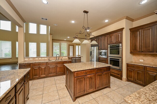 Building Photo - 5327 Sloan Falls Ct