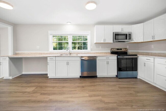 Building Photo - 4066 Hummingbird Pl