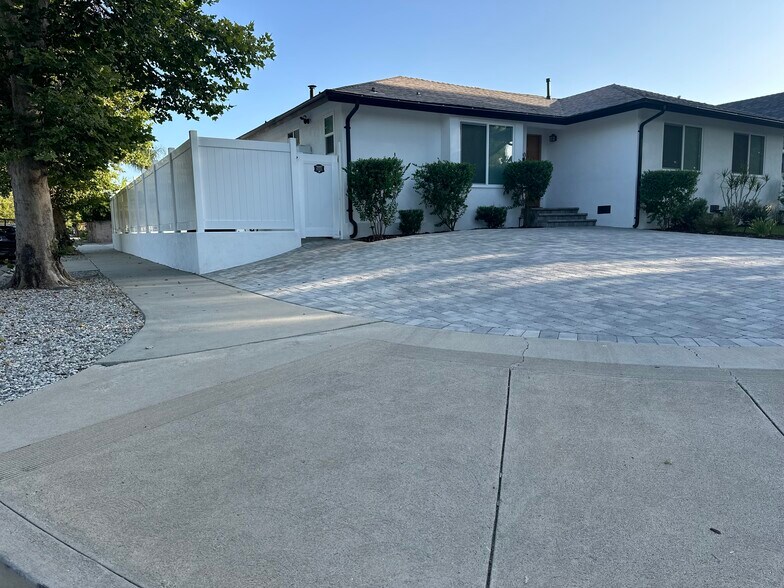 Building Photo - 22700 Criswell St