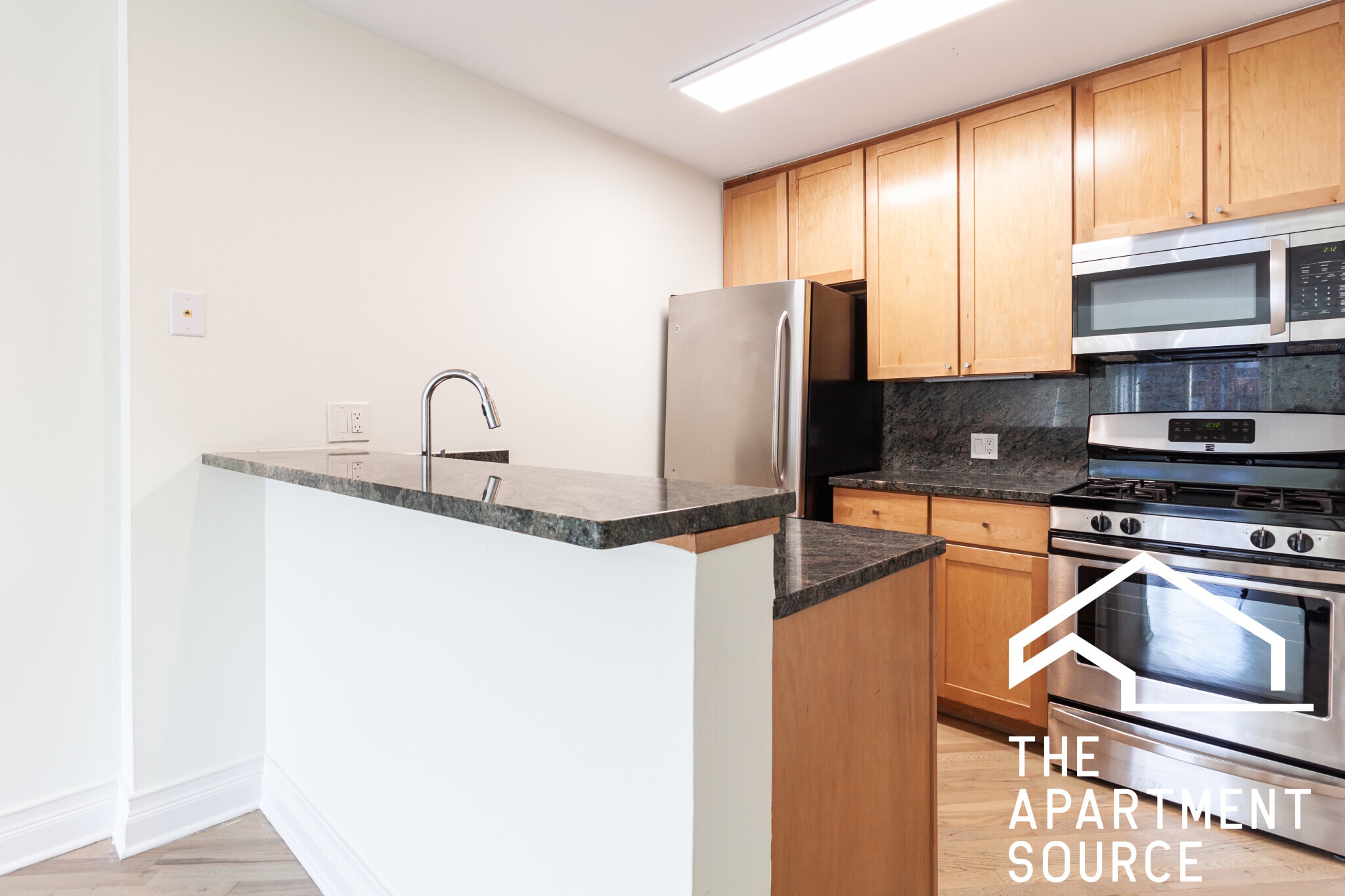 Building Photo - 936 W Grace St