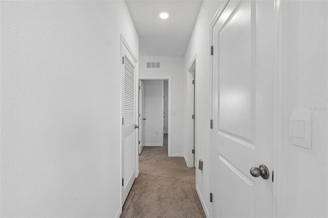Building Photo - 3406 Grassy Knl