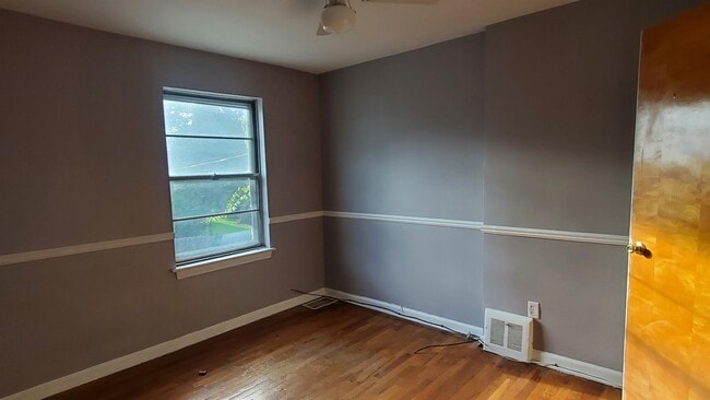 Building Photo - 316 Sheffield Ave