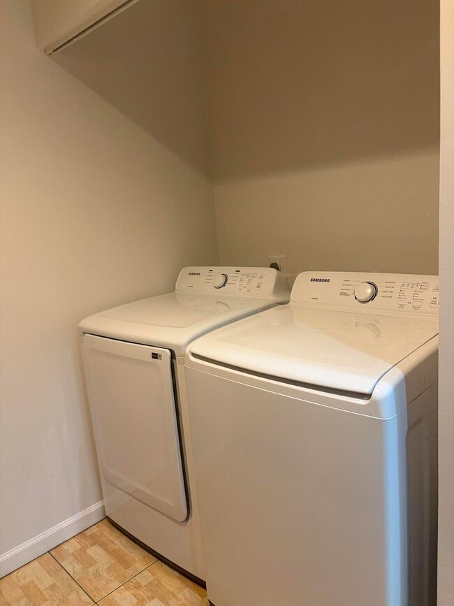 Building Photo - 2051 NW 46th Ave