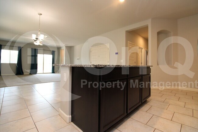 Building Photo - 11561 West Tom Henry Way