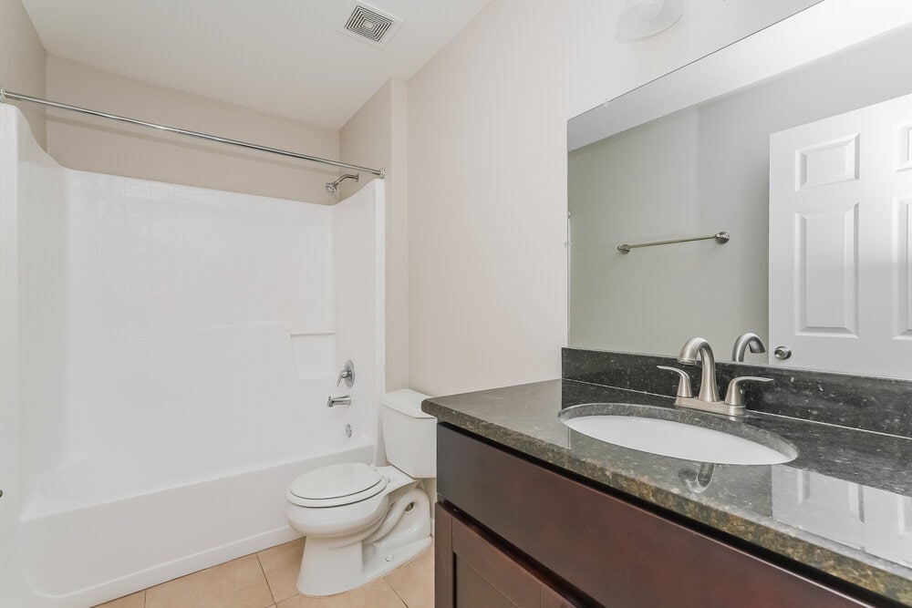 Building Photo - 13029 Waterbourne Dr