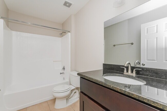 Building Photo - 13029 Waterbourne Dr