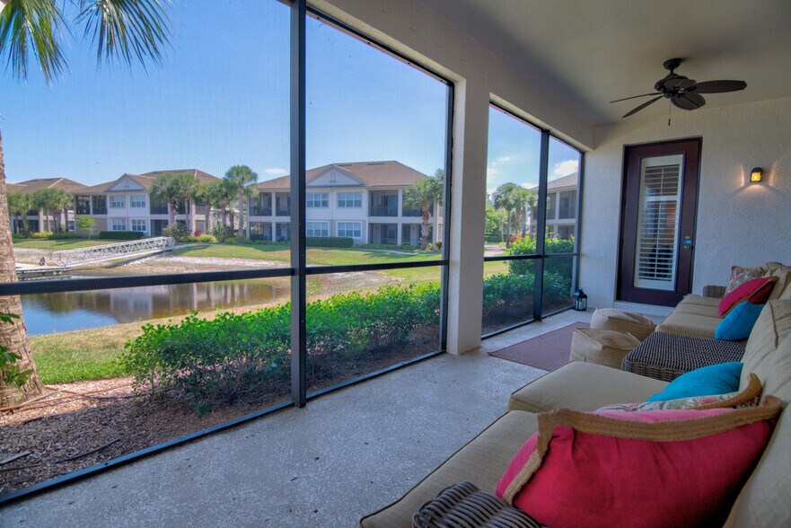 Building Photo - 8771 Coastline Ct