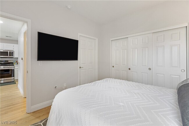 Building Photo - 8501 W University Ave