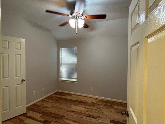 Building Photo - 13218 Southpoint Ln