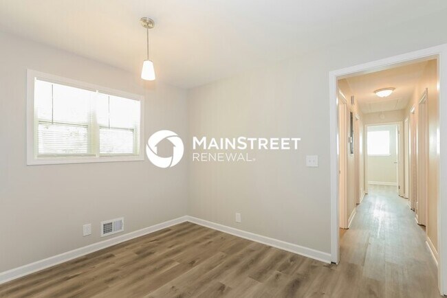 Building Photo - 3 Bedroom Pet-Friendly Home in CONLEY, GA with Main Street Renewal