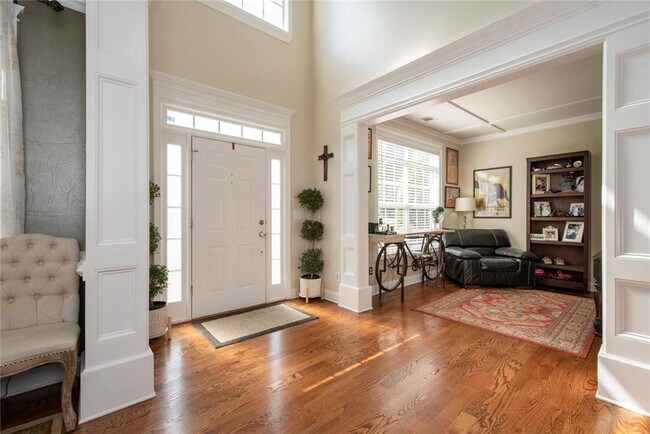 Building Photo - 1504 Belfaire Lake Tr