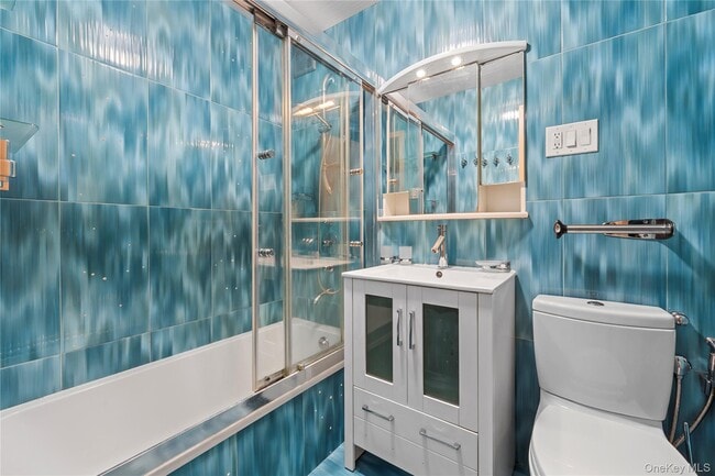 Building Photo - 102-10 66th Rd