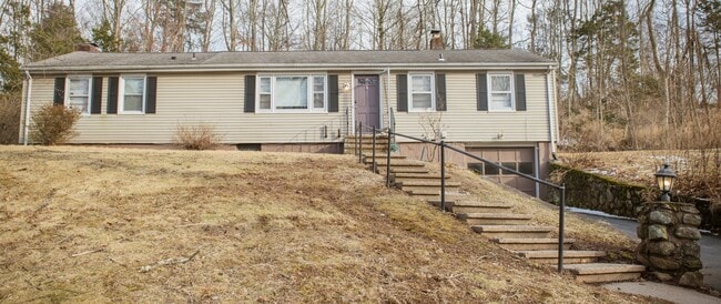 Building Photo - 366 Kenwood Ave