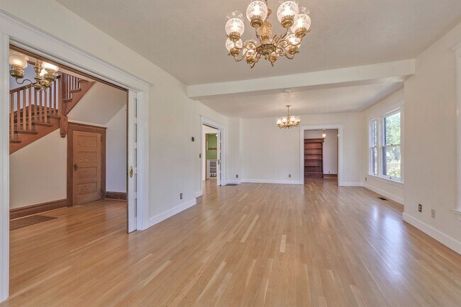 Building Photo - Historic Elegance Meets Modern Comfort – Beautifully Restored 1904 Victorian in the Heart of Fore...