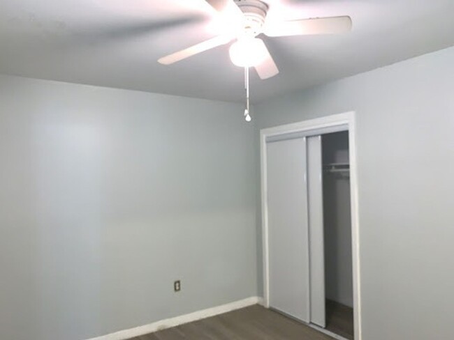 Building Photo - 4708 Red River St