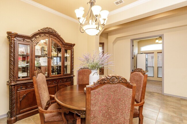 Building Photo - 7921 Pavo Real St