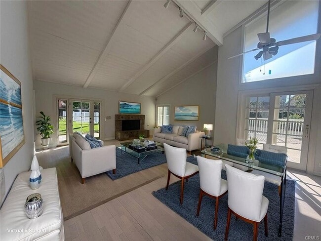 Building Photo - 33665 Via Lagos