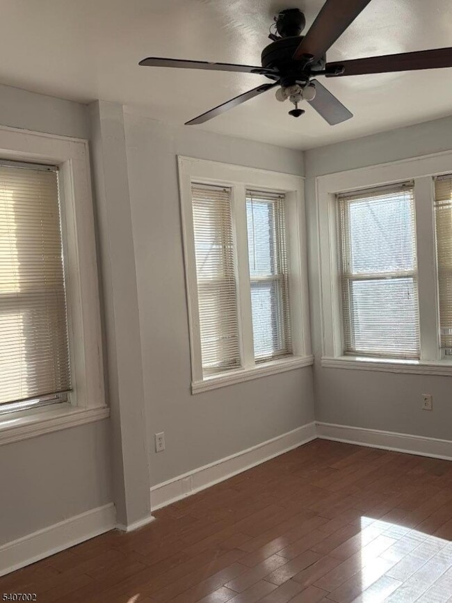 Building Photo - 3 Mass Ct