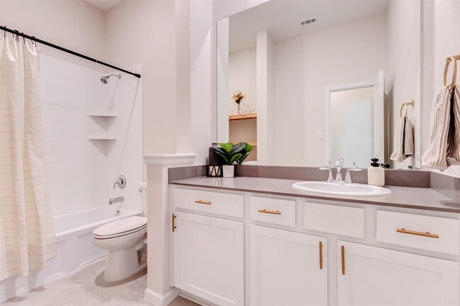 Building Photo - 3716 Field Coast Ln