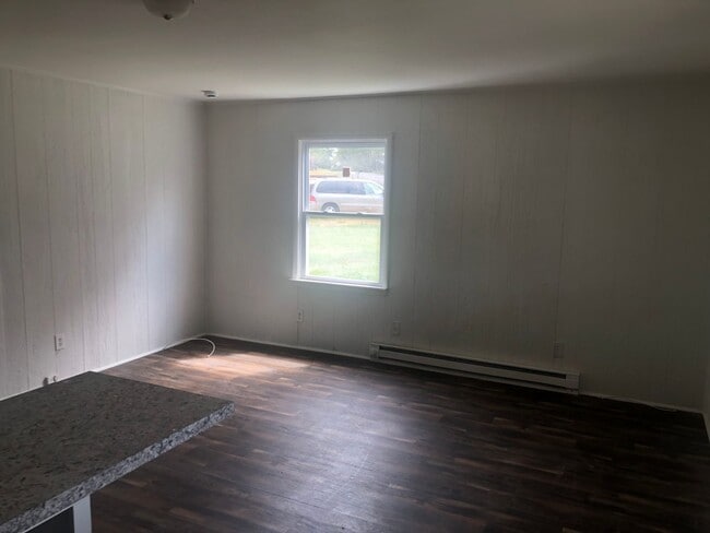 Building Photo - 1361 Lymon Reece Rd