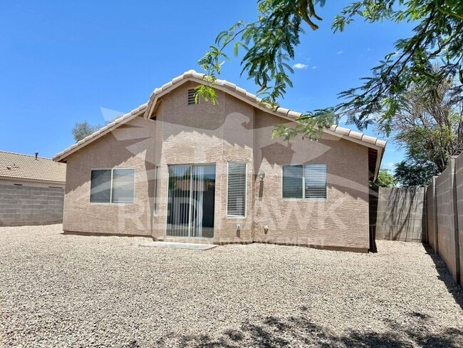 Building Photo - 39976 N Passaro Dr