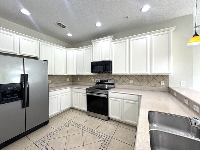 Building Photo - 1387 Glenleigh Dr