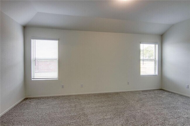 Building Photo - 1320 Chad Dr