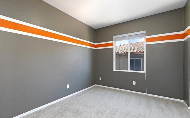 Building Photo - 6313 Avenida De Las Vistas