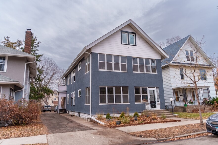 Building Photo - 824 5th St NE