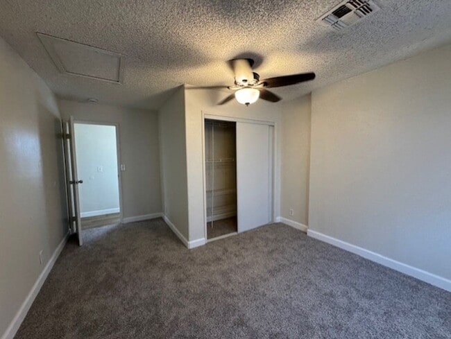 Building Photo - 4BR plus Bonus Room, 4 BA incls  Fully Furnished Casita, Garage, Colorado River!!