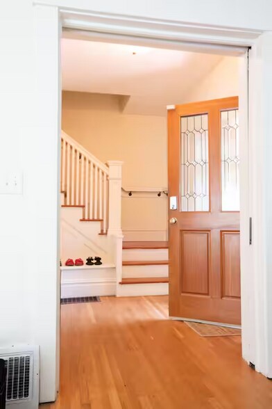 Building Photo - 811 Martin Luther King Jr Way