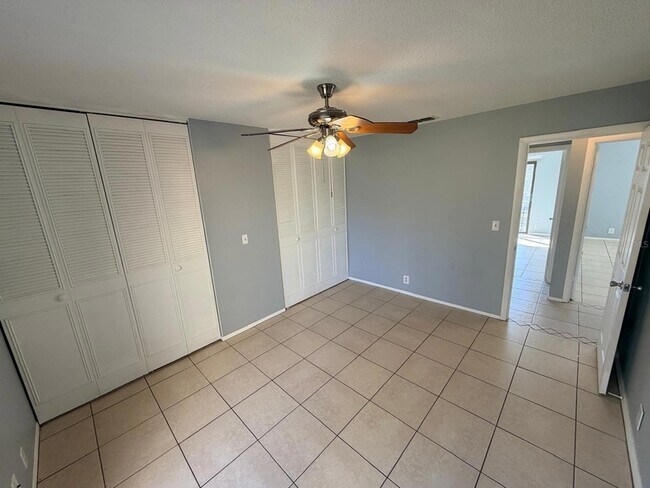 Building Photo - 429 Sheoah Blvd