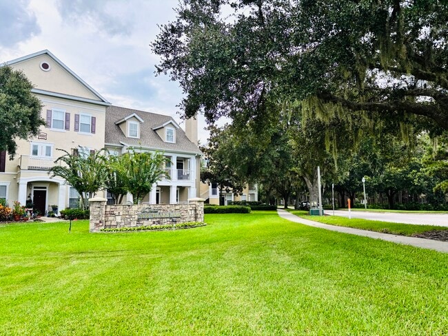 Building Photo - 9635 Fenrose Terrace