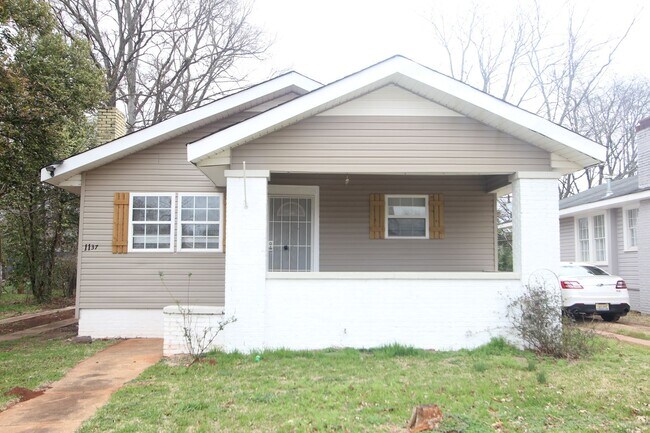 Primary Photo - New On The Market and Newly Renovated!! Better Hurry!!