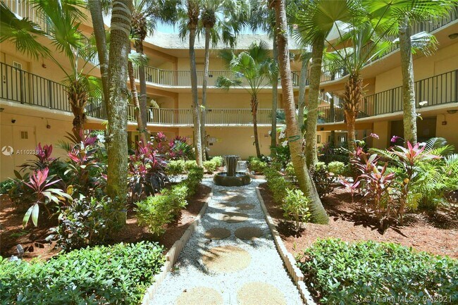 Building Photo - 8075 SW 107th Ave