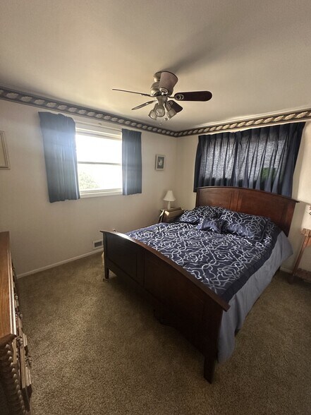 Building Photo - 6542 Teller St